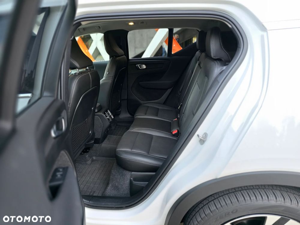 Volvo XC 40 B5 B AWD Ultimate Bright - 14