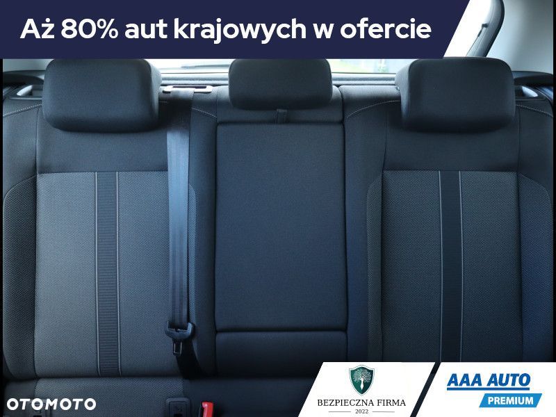 Volkswagen T-Roc - 11