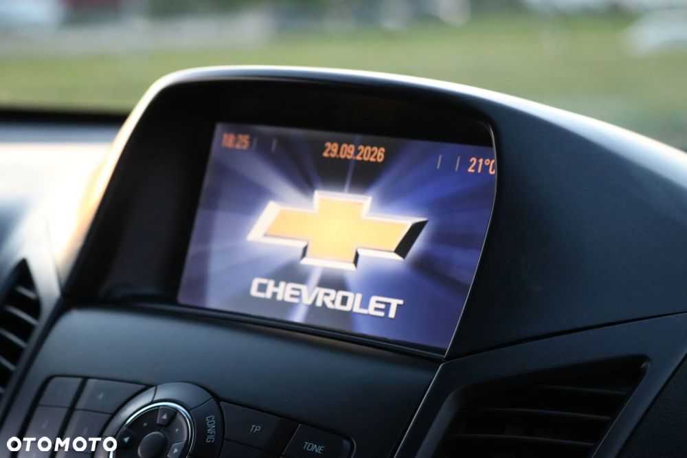 Chevrolet Orlando - 17