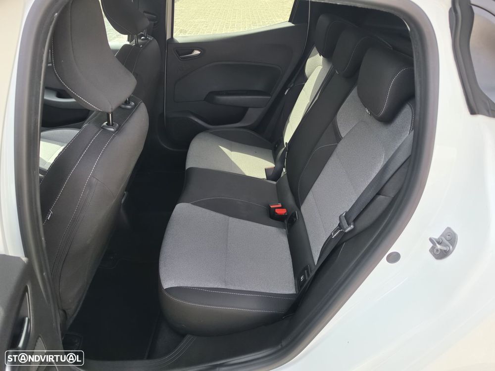 Renault Clio 1.0 TCe Evolution - 31