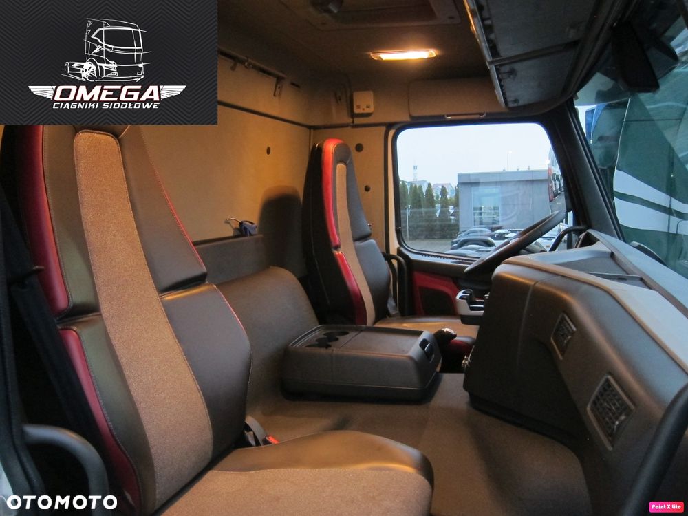 Volvo FM 330 Euro 6 / Kontener 9,4 m / kufer 9,4 m / - 12