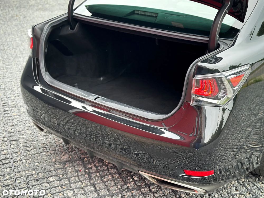 Lexus GS 200t / 300 Elegance - 11