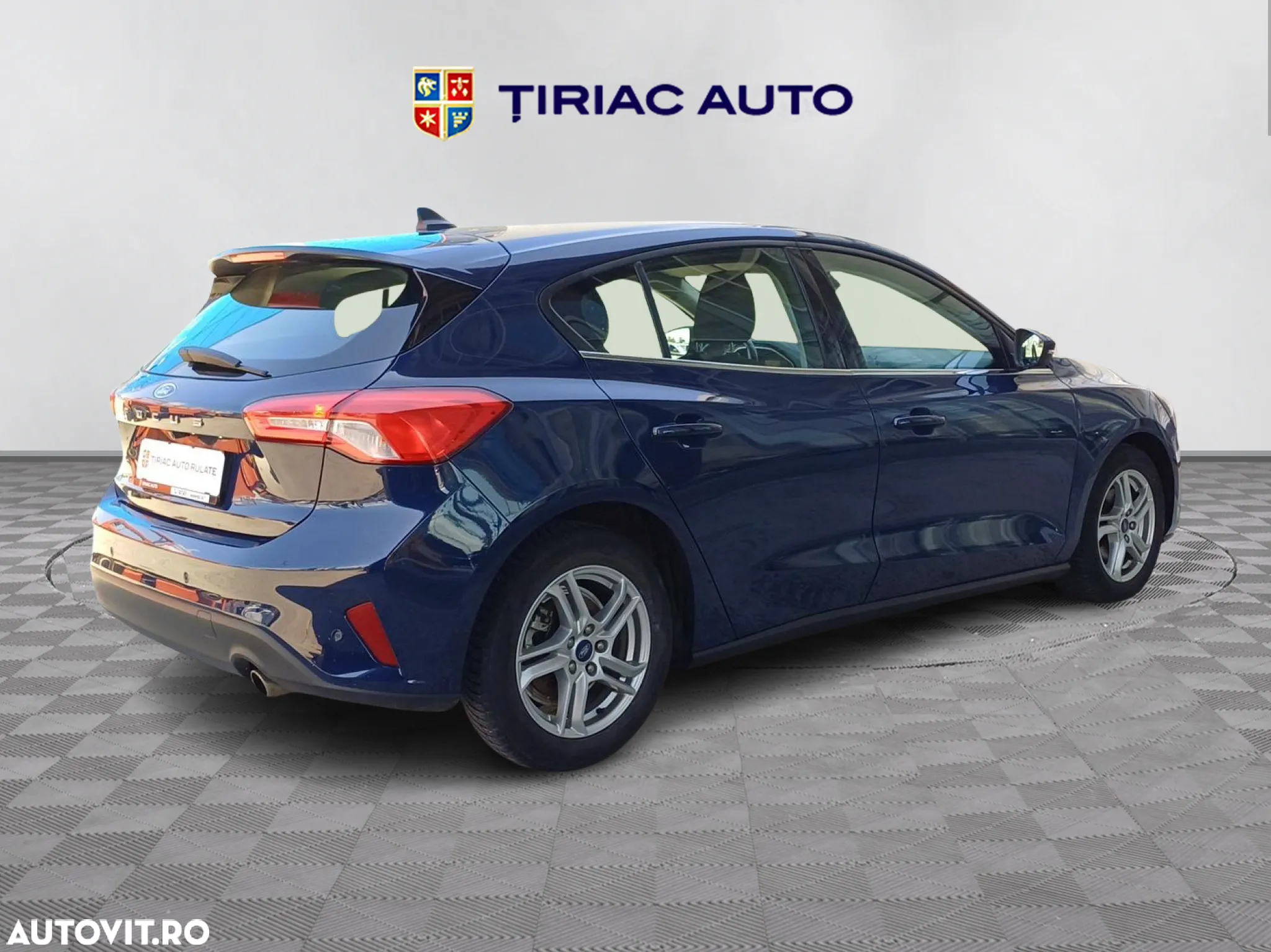 Ford Focus 1.5 EcoBlue Connected - 4