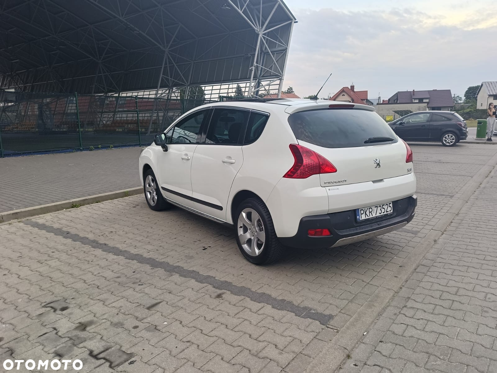 Peugeot 3008 2.0 HDi Premium+ - 4