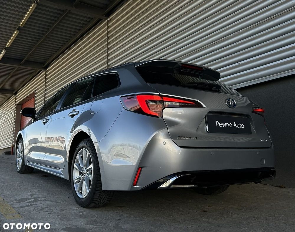 Toyota Corolla 1.8 Hybrid Comfort - 30
