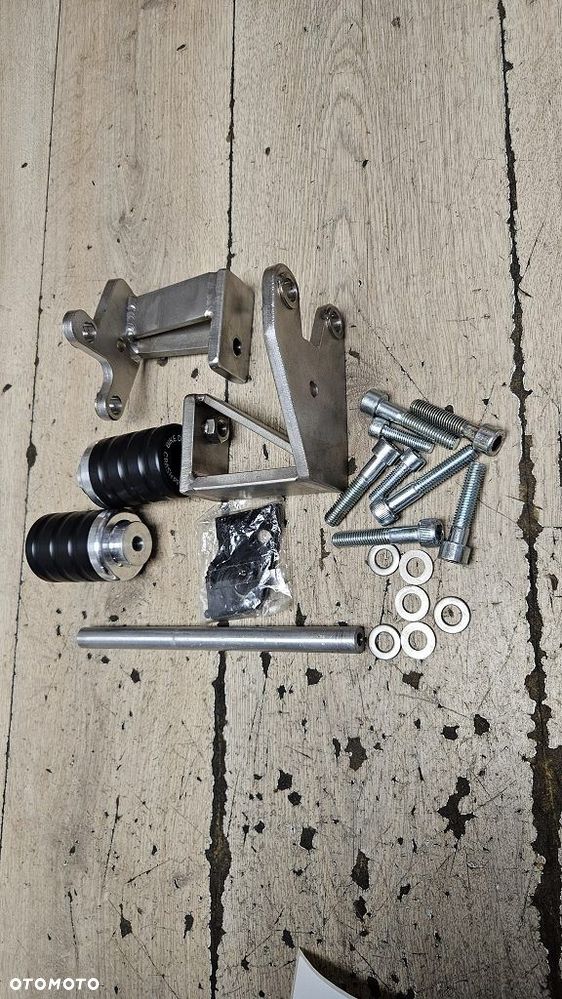 Crash pady Bike Design JRA 001 Aprilia RSV 1000 - 6
