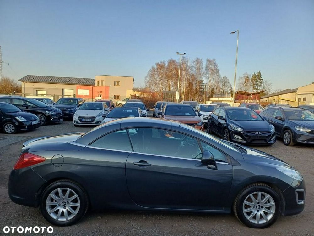 Peugeot 308 CC HDi FAP 110 Premium - 8