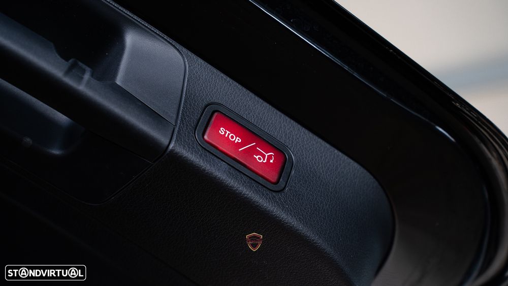 Mercedes-Benz GLB 180 d - 33