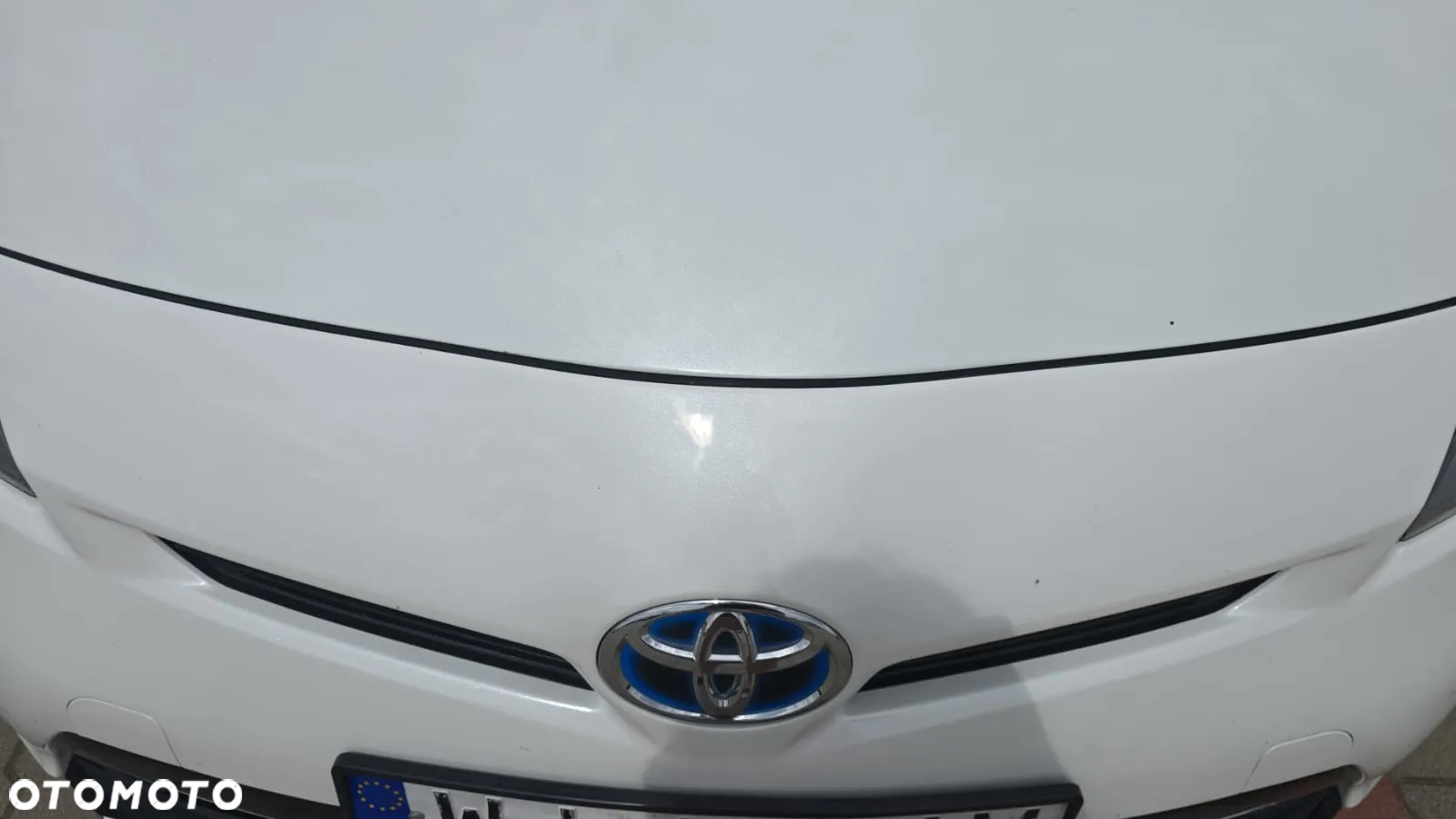 Toyota Prius (Hybrid) - 6