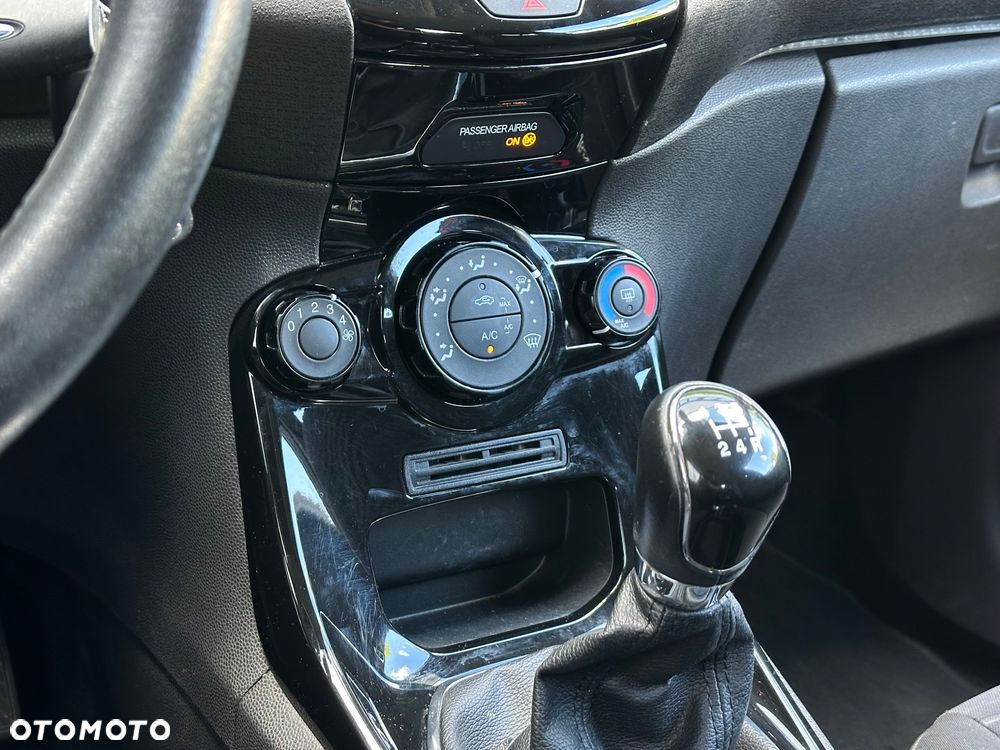 Ford Fiesta 1.25 SYNC Edition - 23