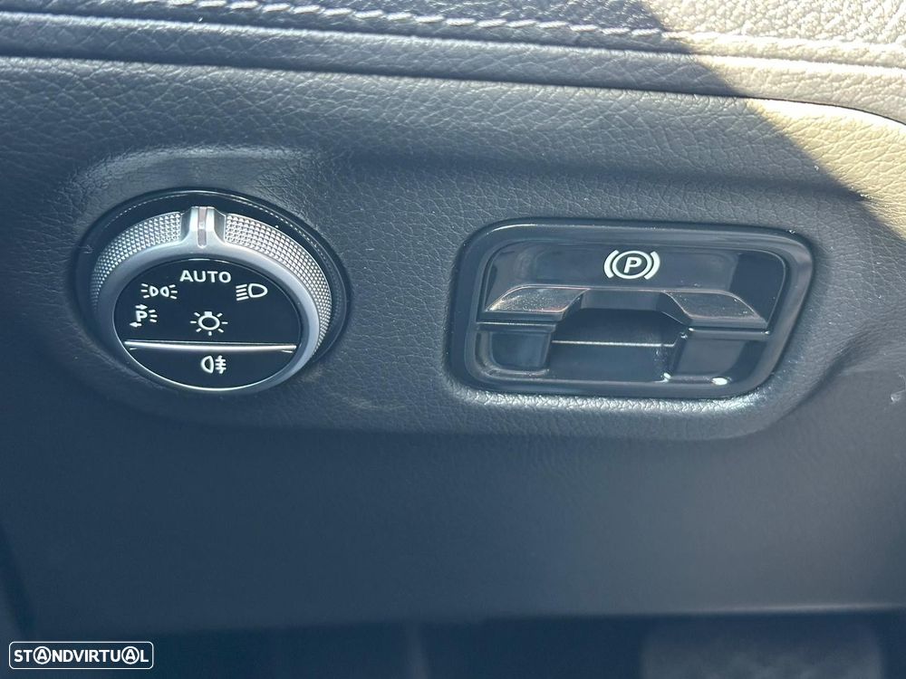 Mercedes-Benz EQE - 23