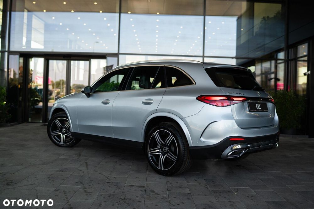 Mercedes-Benz GLC - 6
