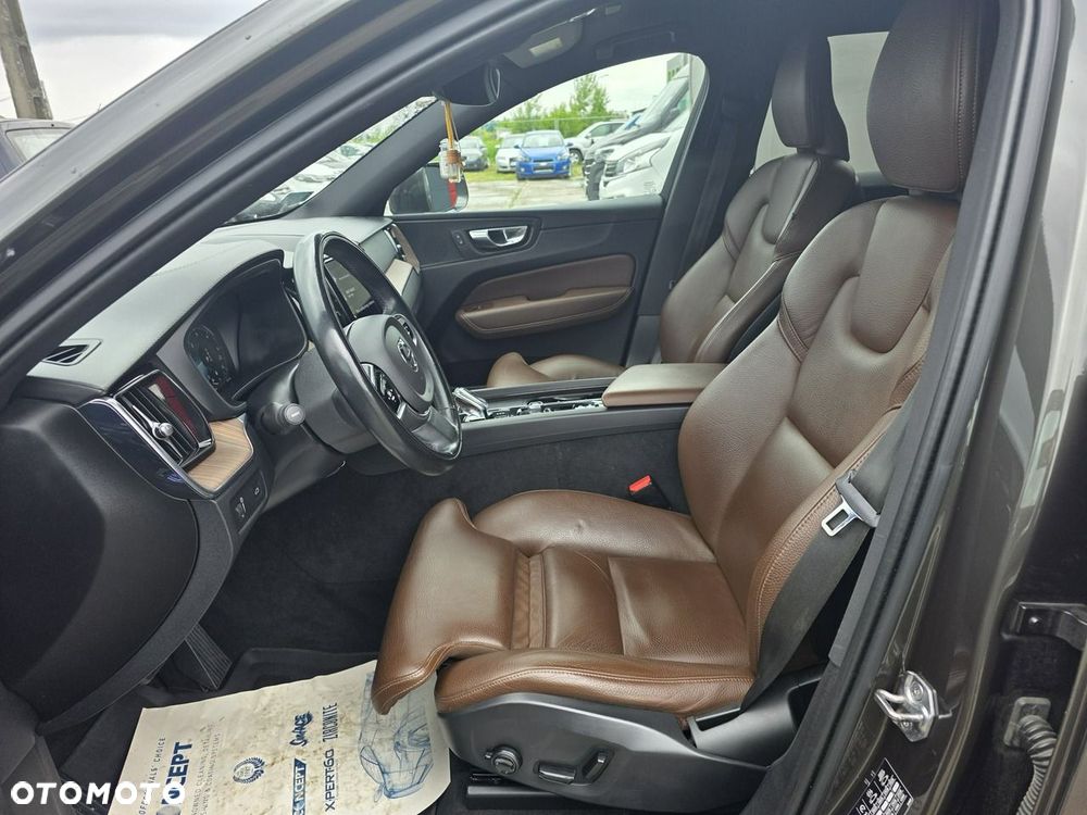 Volvo XC 60 B4 D AWD Inscription - 10