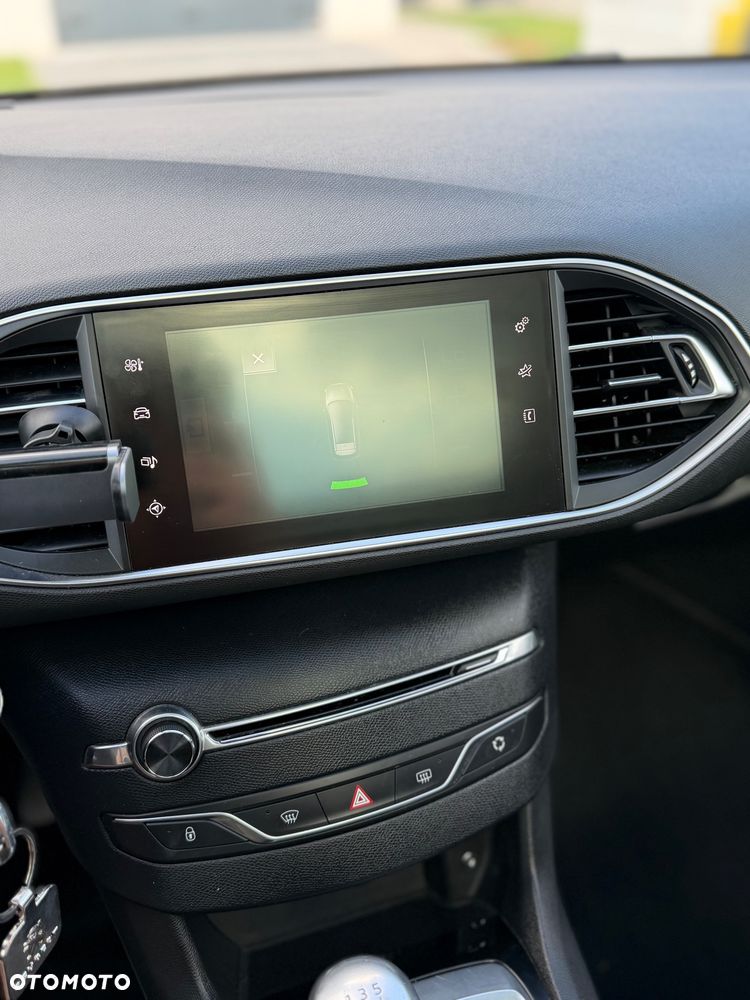 Peugeot 308 1.6 BlueHDi Active S&S - 11