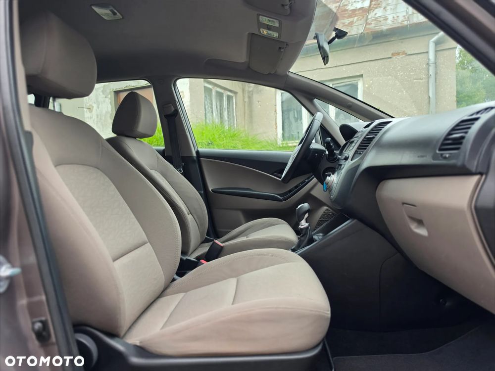 Hyundai ix20 - 20