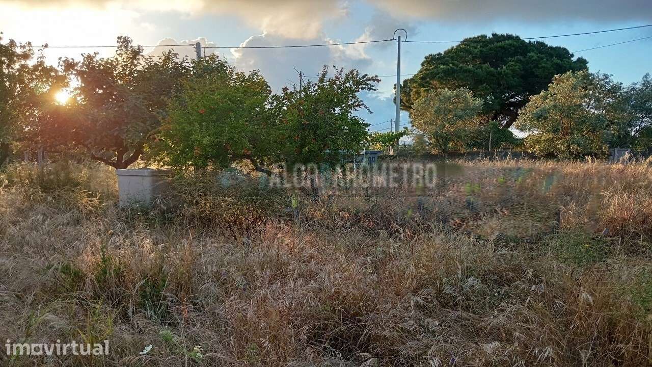 Terreno Urbano em Stº António da Charneca - Barreiro - Grande imagem: 3/25