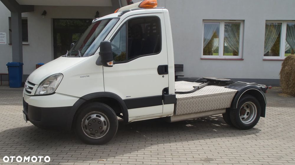 Iveco Daily 35C18 * DMC 3.5T * Ciągnik siodłowy * BLOKADA MOSTU * Mini Sattel * Kilka sztuk * Możliwy montaż Wywrotki * Nowy kipper Producent - 7