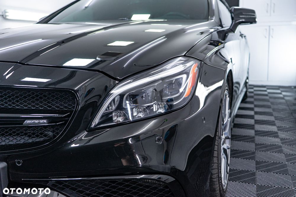 Mercedes-Benz CLS - 3