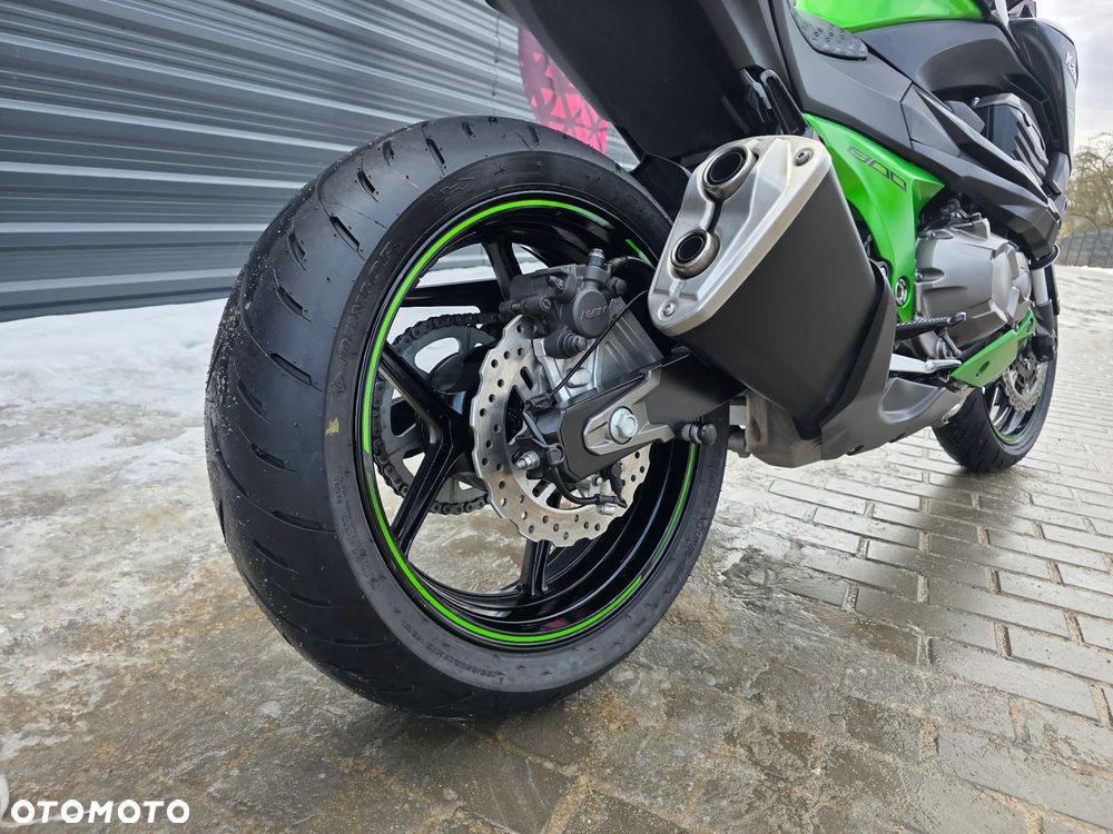 Kawasaki Z - 21