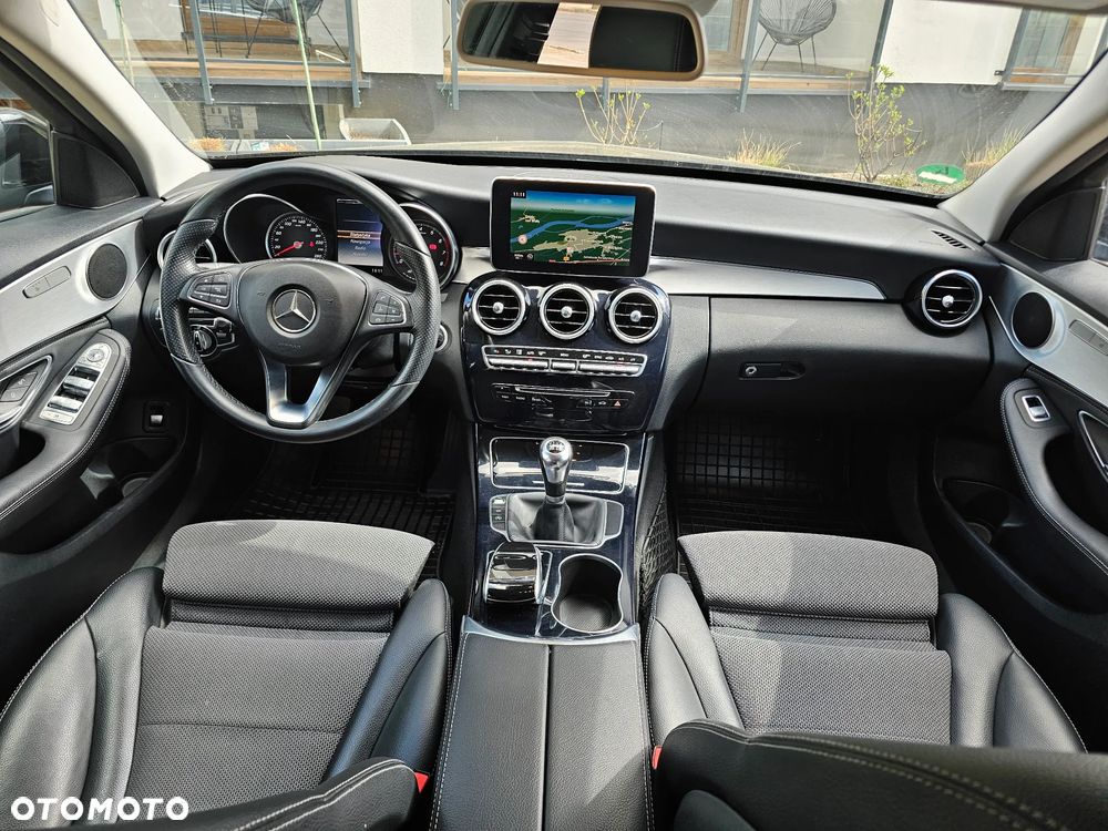 Mercedes-Benz Klasa C - 24