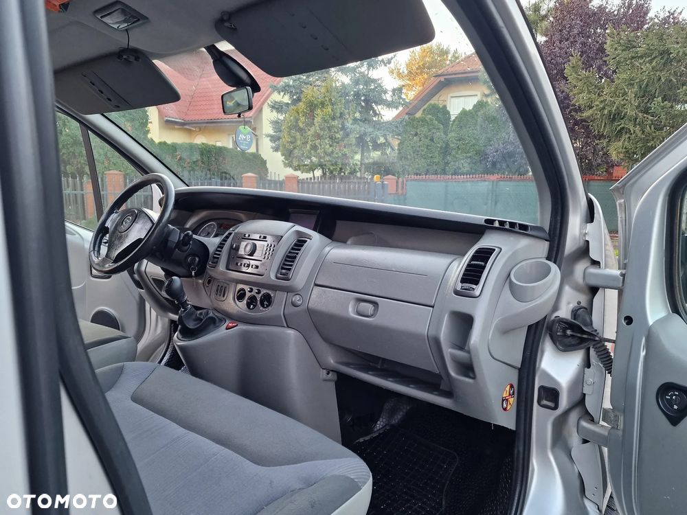 Opel Vivaro L2H1 2.9t - 6