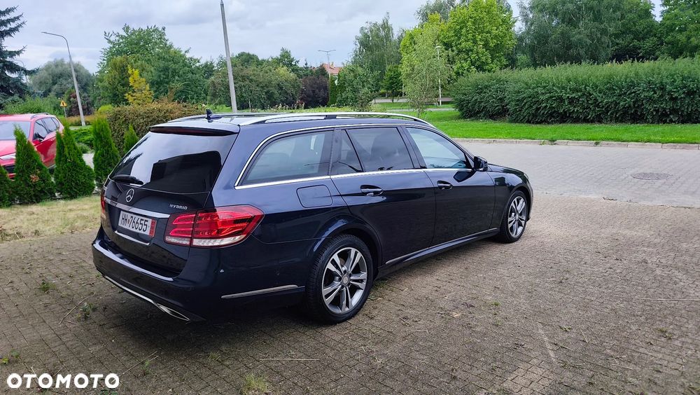 Mercedes-Benz Klasa E 250 BlueTEC 9G-TRONIC Edition - 29
