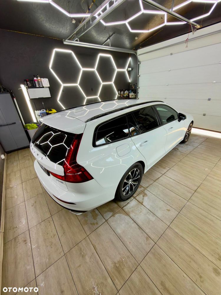 Volvo V60 D4 Geartronic R-Design - 12
