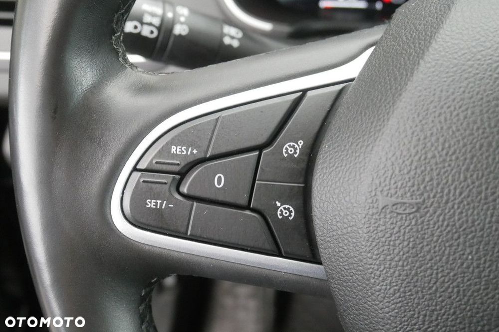Renault Megane 1.3 TCe Techno EDC - 23