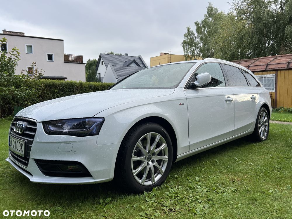 Audi A4 Avant - 1