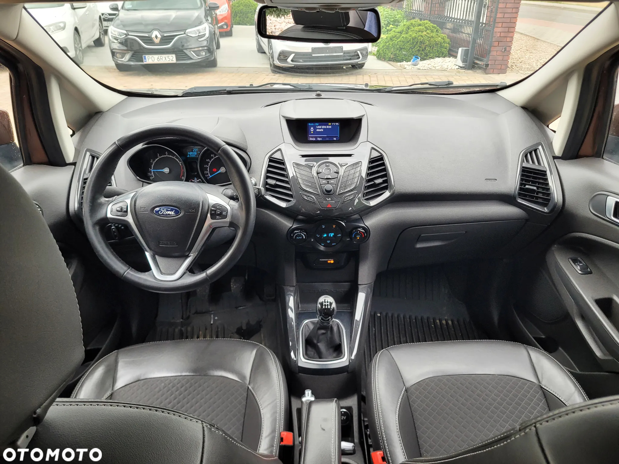 Ford EcoSport - 13