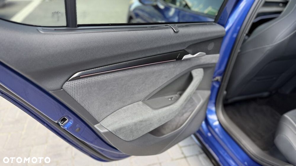 Skoda Superb 2.0 TSI Sportline DSG - 22