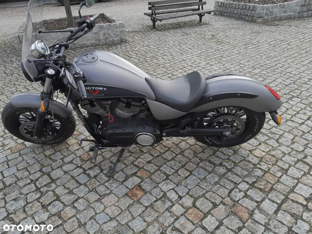 BMW K - 7