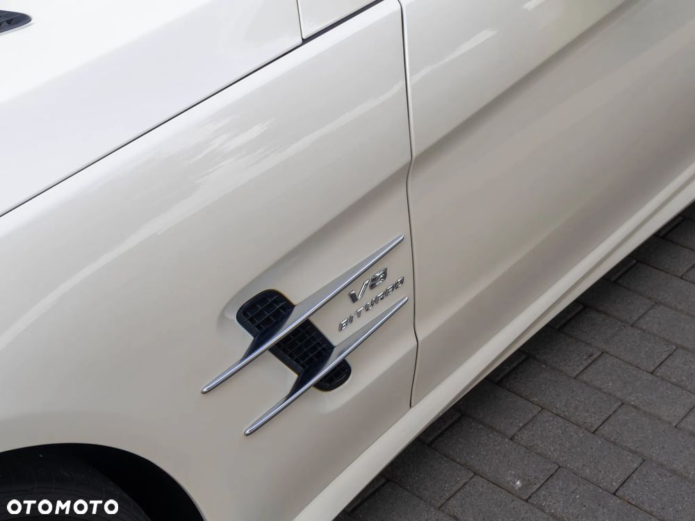 Mercedes-Benz SL 63 AMG - 6