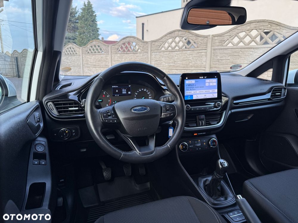 Ford Fiesta 1.1 Titanium - 30