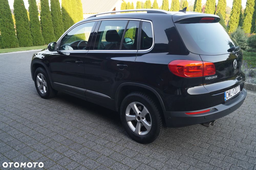 Volkswagen Tiguan - 5