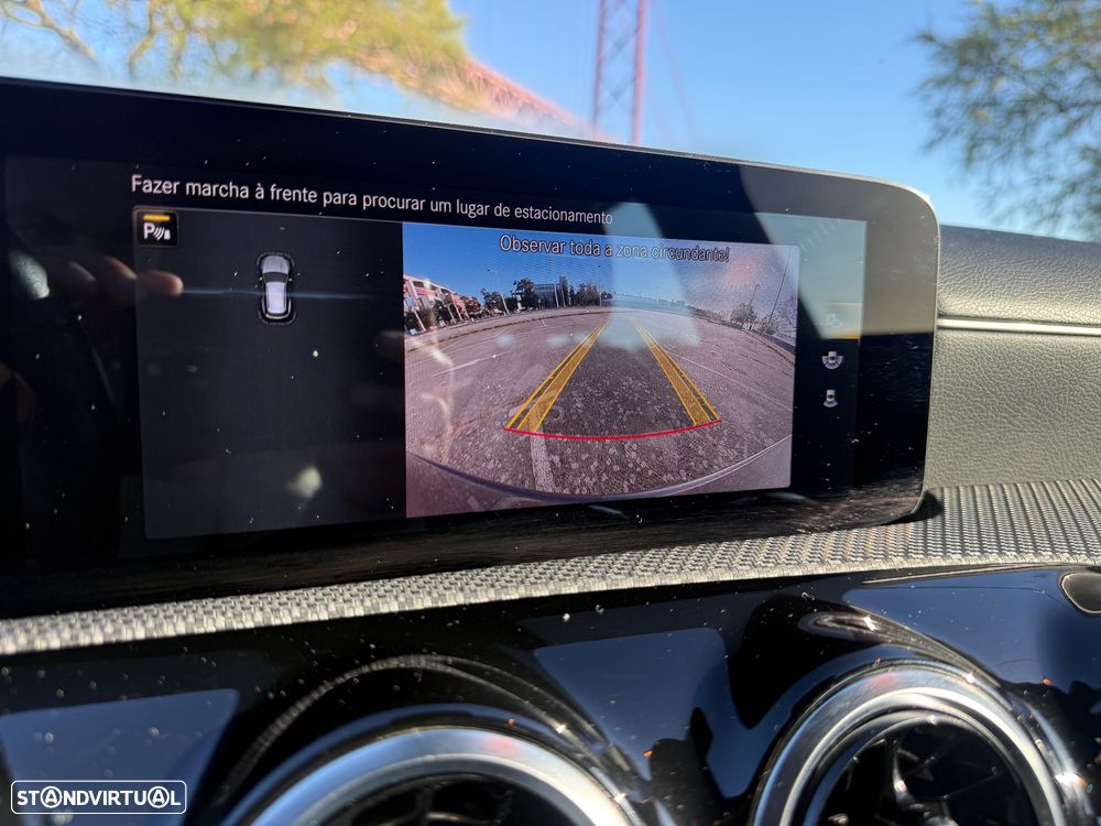 Mercedes-Benz CLA 180 d Shooting Brake Progressive - 19