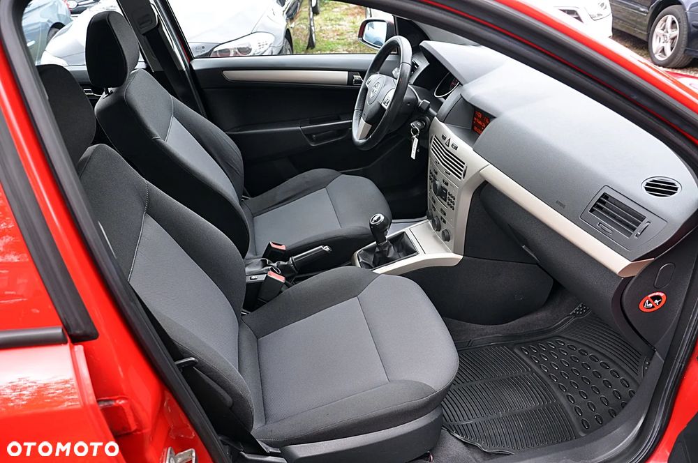 Opel Astra 1.4 Edition Plus - 22