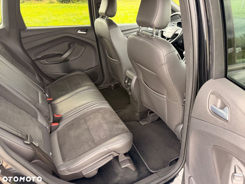 Ford Kuga 2.0 TDCi 4x2 ST-Line - 26
