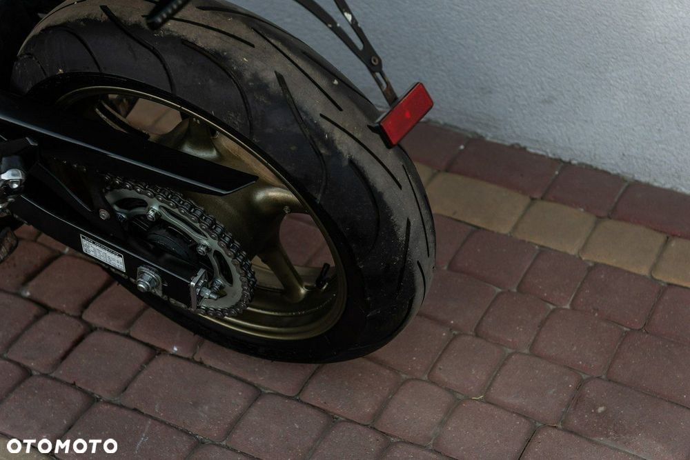 Yamaha XJ - 8