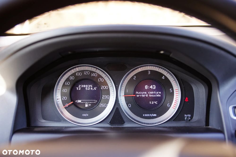 Volvo XC 60 D4 Momentum - 17