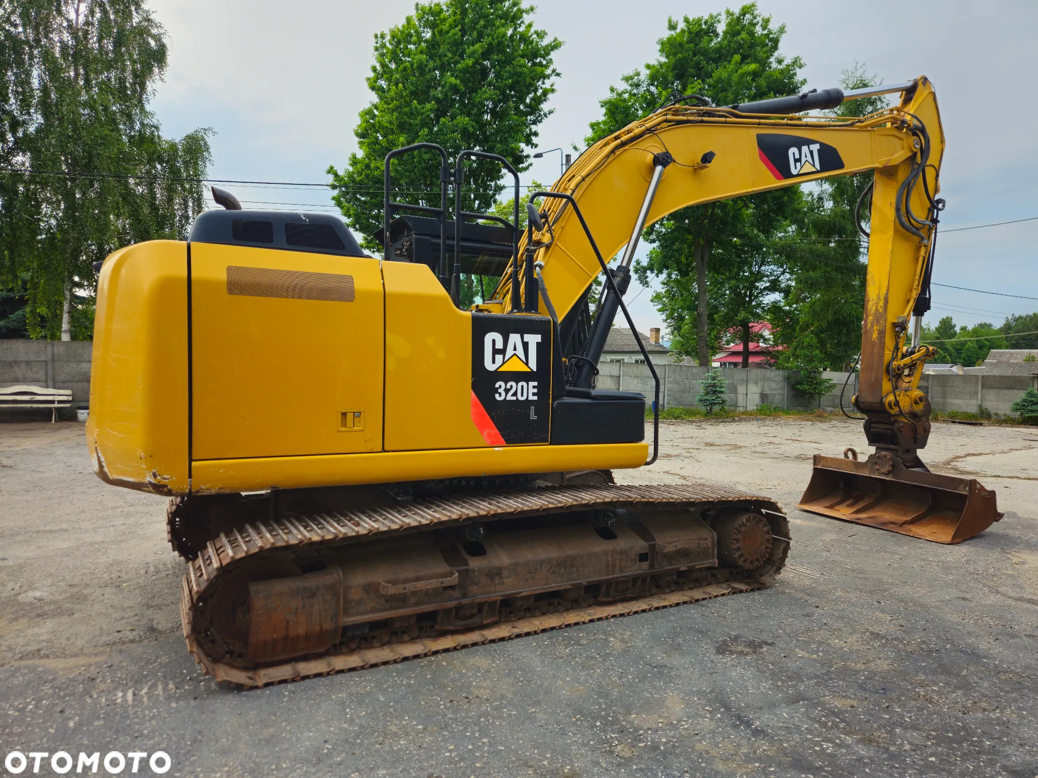Caterpillar CAT CL320 e - 11