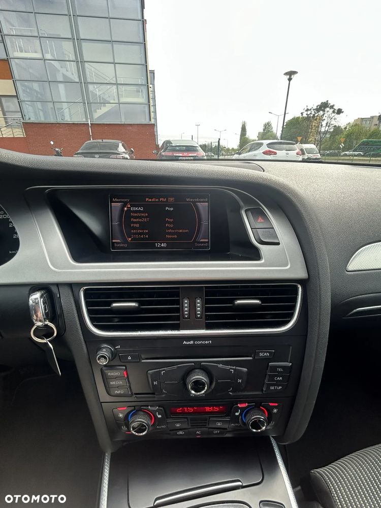 Audi A4 Limousine 2.0 TDI DPF S line Sportpaket (plus) - 13