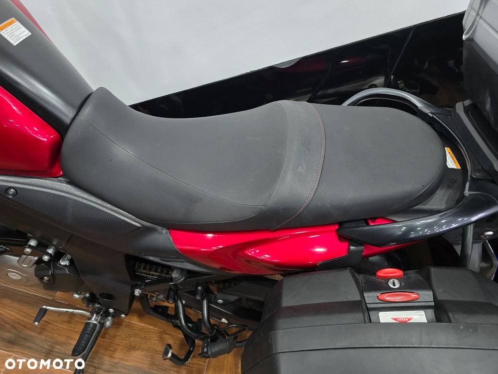 Suzuki DL - 20