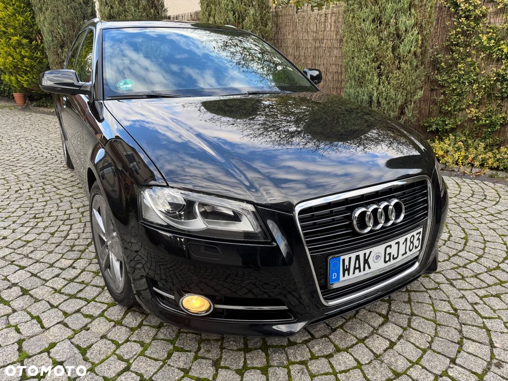 Audi A3 2.0 TDI DPF S line Sportpaket - 9