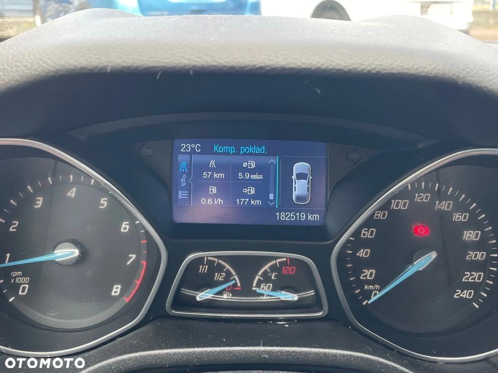 Ford Focus 1.0 EcoBoost Titanium - 16