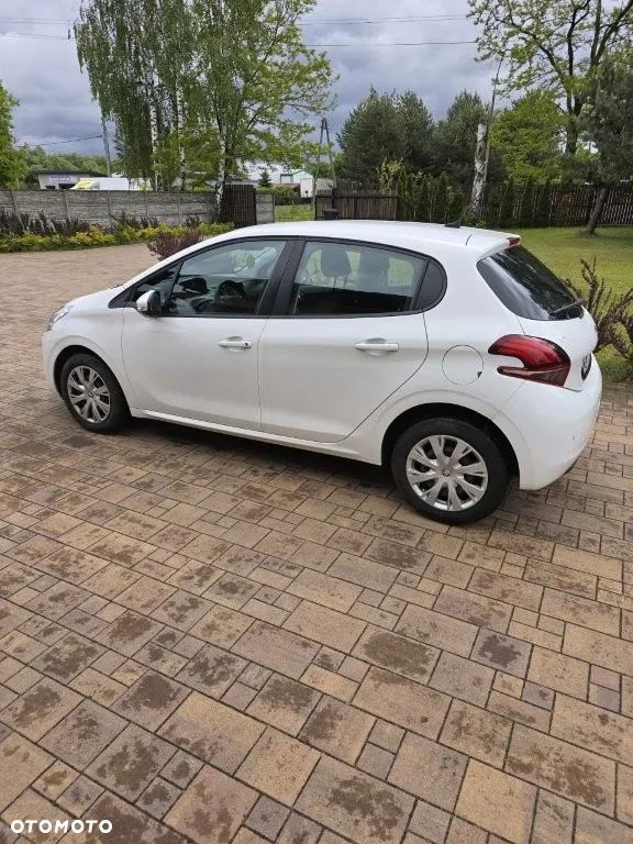 Peugeot 208 BlueHDi 100 Active - 6