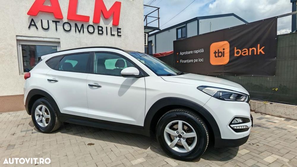 Hyundai Tucson blue 1.7 CRDi 2WD Passion - 8