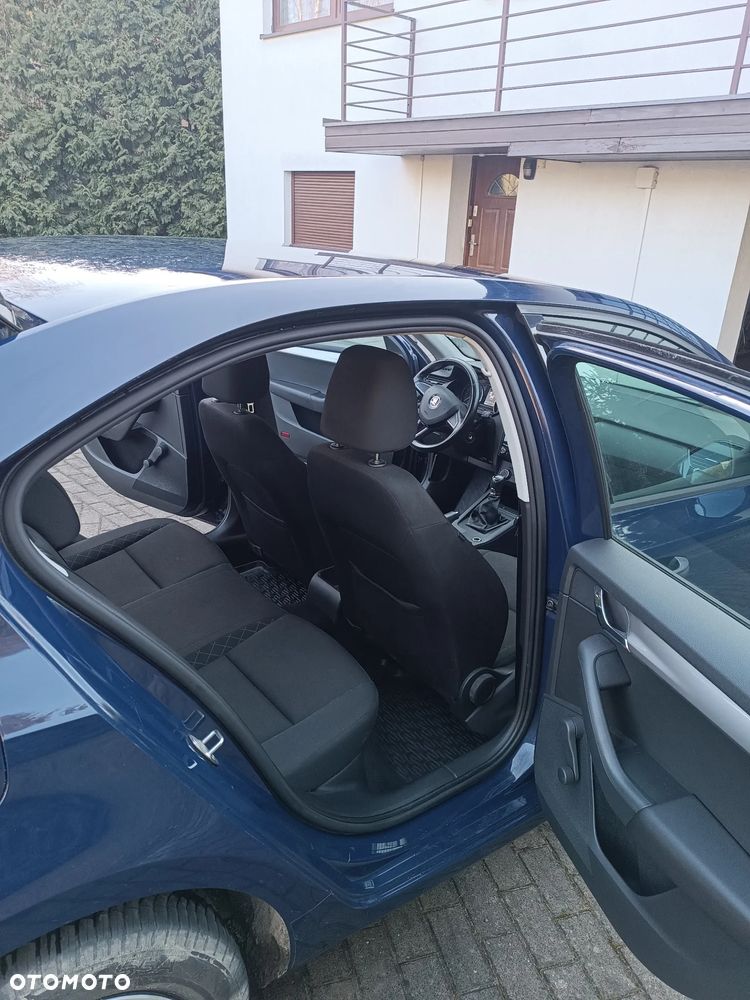 Skoda Octavia 1.6 TDI Active - 9