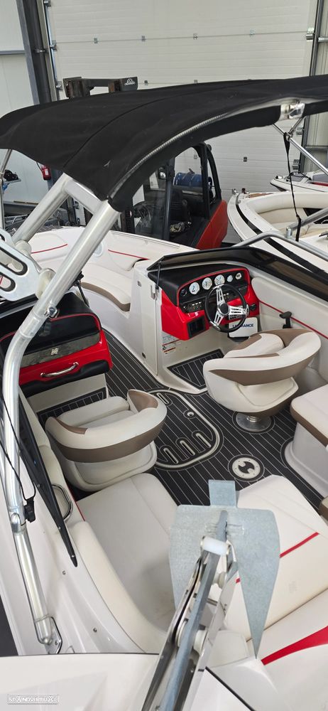 Four Winns 220 horizon - 13