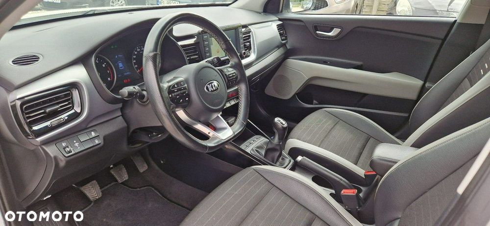 Kia Stonic - 20